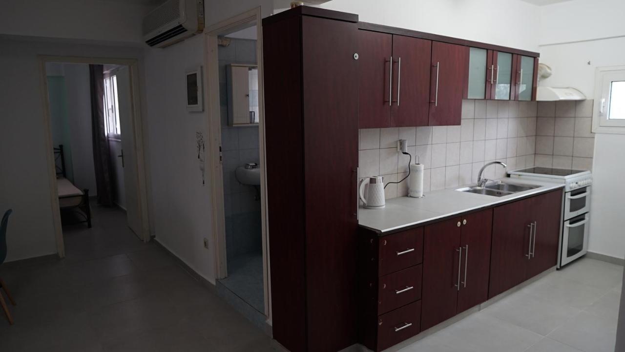 Nikolas Family Apartments Moirai Luaran gambar